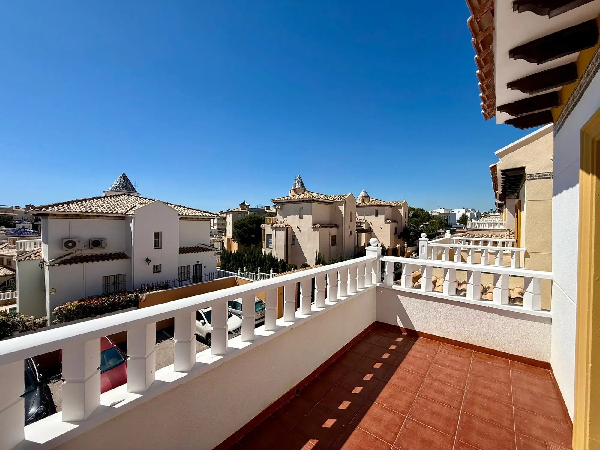 Gerenoveerde quadvilla met zeezicht in Orihuela Costa, foto 3 van 32