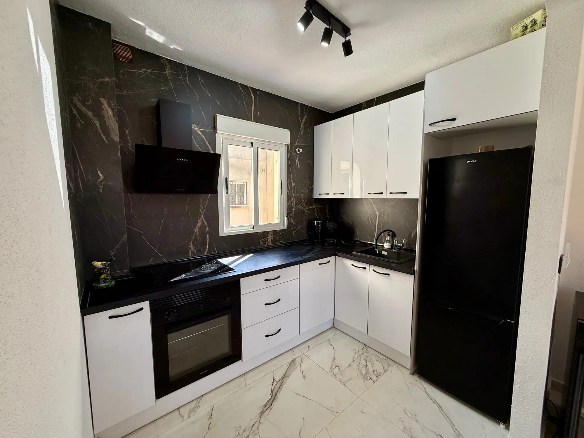 Licht appartement met groot zonneterras in Orihuela Costa, foto 12 van 30